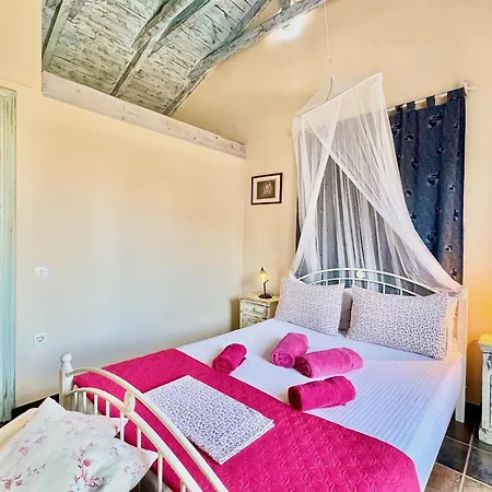 Simeoni With Private Pool By Dadovillas * Lefkáda