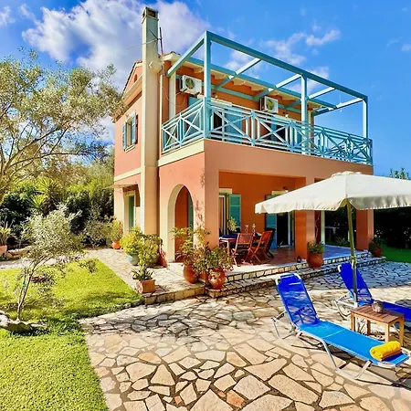 Simeoni With Private Pool By Dadovillas 빌라