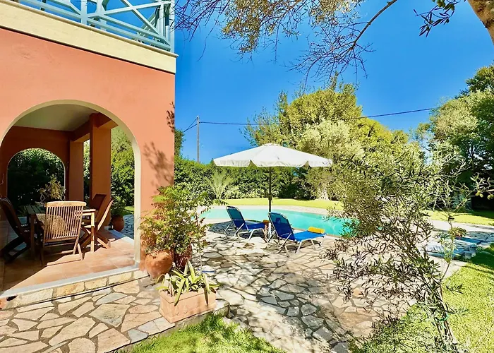 Simeoni With Private Pool By Dadovillas Λευκάδα